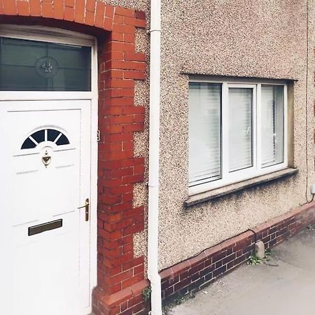 Urban Music Style Townhouse In Swansea City Center Exterior foto